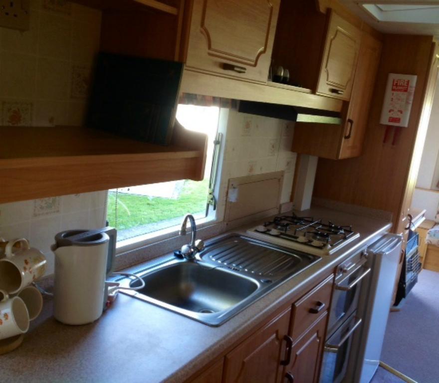 Torvean Caravan Park Hotel Inverness Szoba fotó